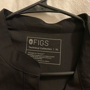 Figs black Rafaela XL. Worn maybe once. Perfect condition.
